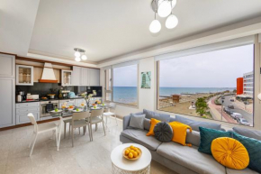 Mackenzie Beachfront Eftyhia Suite
